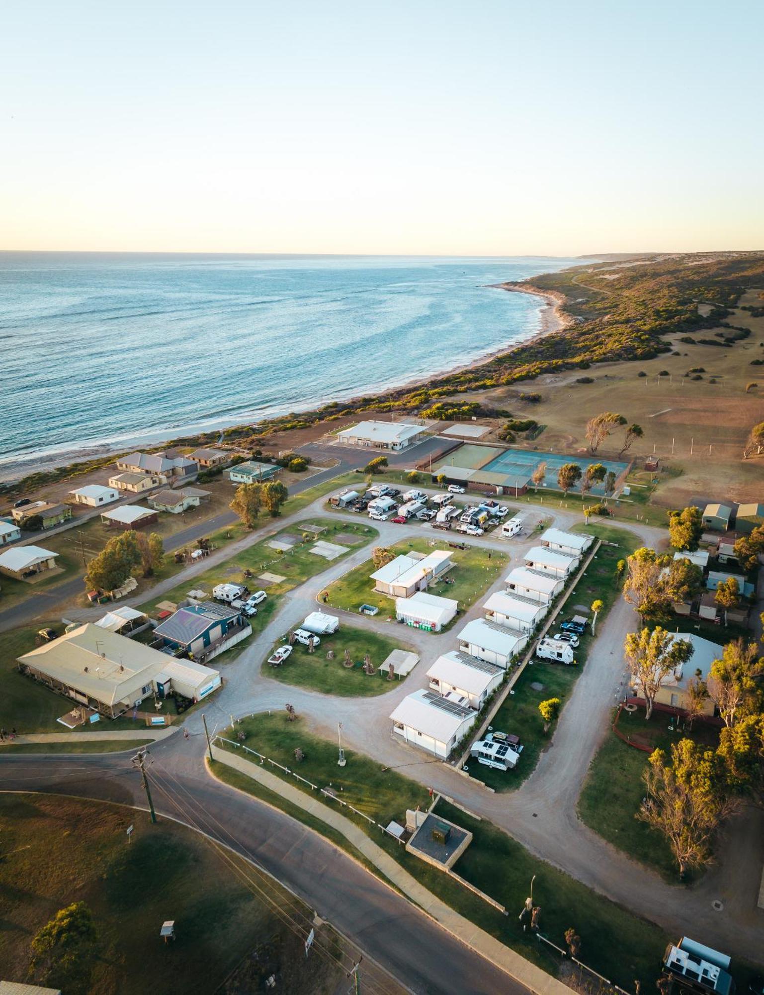 Horrocks Beach Caravan Park מראה חיצוני תמונה
